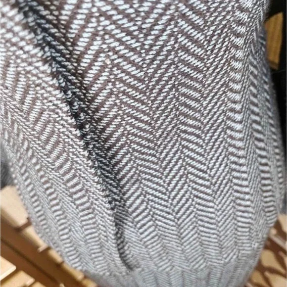 Blue Herringbone St. John Skirt Suit Size 8 Jacket and Skirt